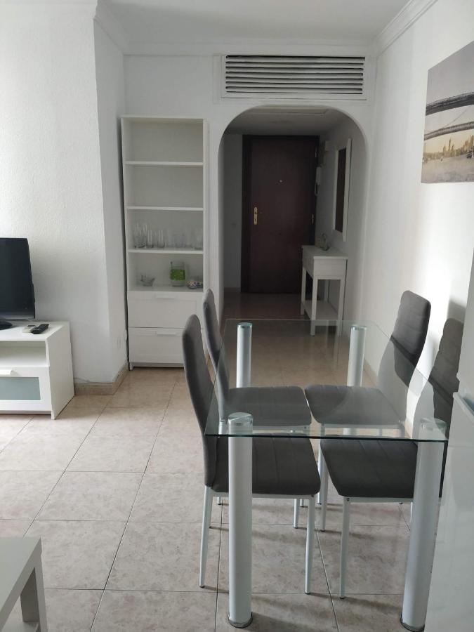 Sur Suites Palmeras 8 Фуэнхирола Экстерьер фото